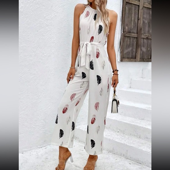 Boho feather print halter jumpsuit - Picture 13 of 16